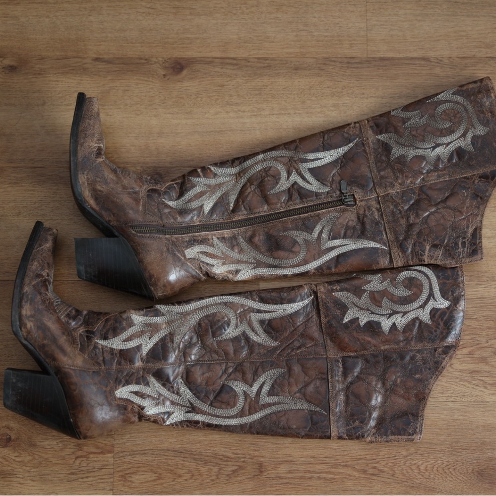Dan Post jilted knee high boots. 20’ shaft. Brown size 7. Snip toe - Picture 3 of 5